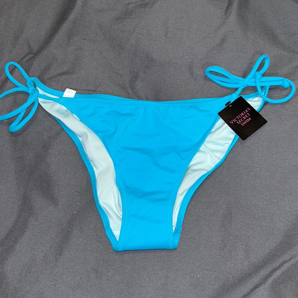 NWT victoria secret bottoms